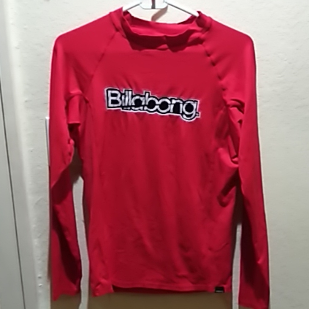 Long sleeve boys extra large